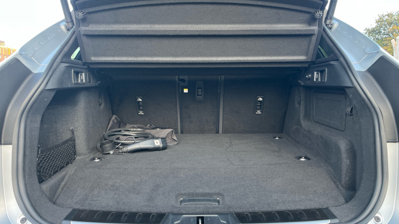 Jaguar F-Pace 2.0 P400e SE 5dr Auto AWD Estate